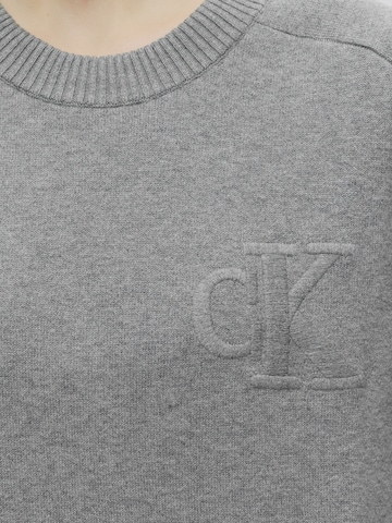 Calvin Klein Jeans Πουλόβερ σε γκρι