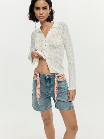 Desigual Regular Farkut 'Embroidered' värissä sininen