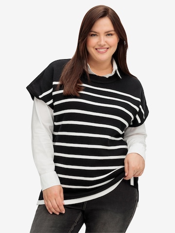 SHEEGO Sweater in Black: front