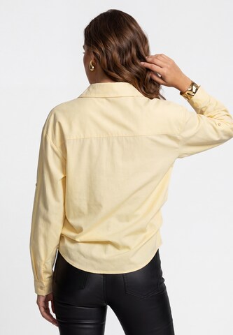 faina - Blusa em amarelo