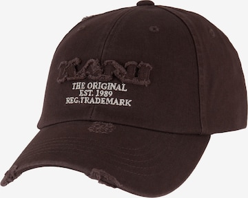 Karl Kani Lippalakki värissä ruskea: etupuoli