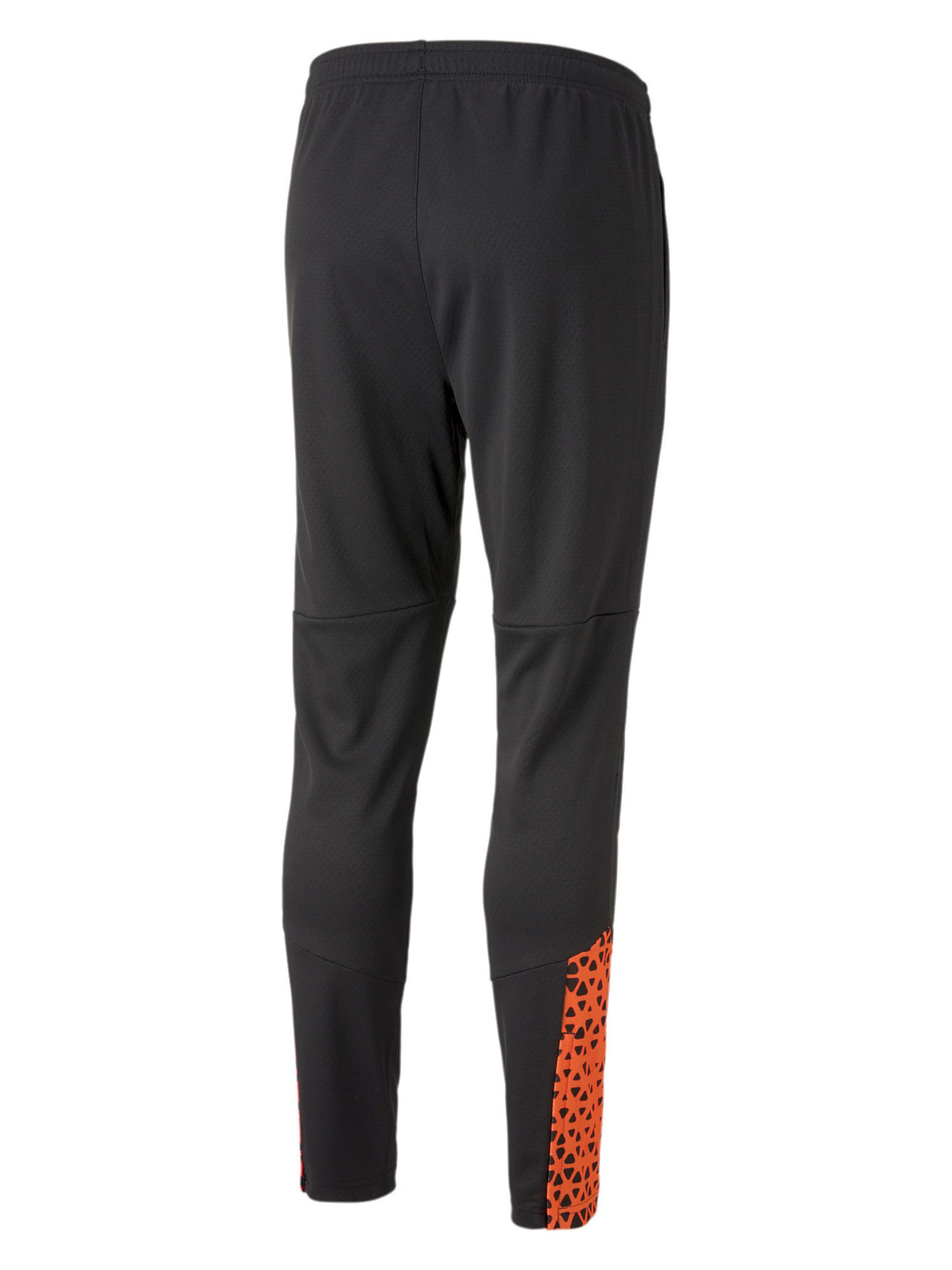 PUMA Slimfit Sporthose in Schwarz