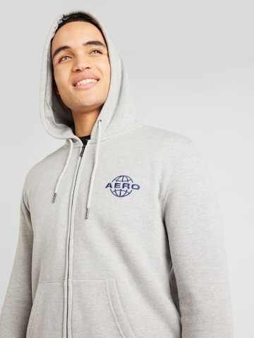 AÉROPOSTALE Sweatjacke in Grau