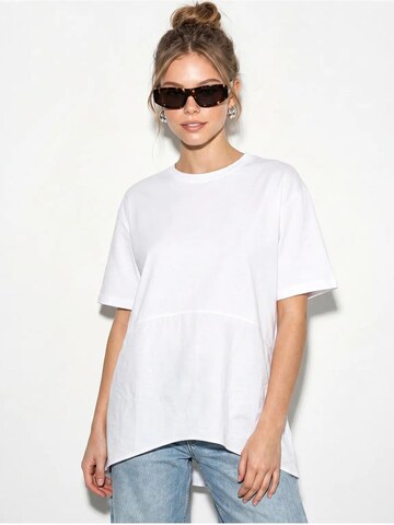 Maglietta 'T-Shirts' di Bianco Lucci in bianco