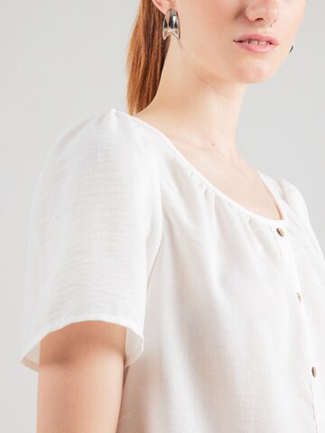 VERO MODA - Blusa 'VMKITTA' en blanco