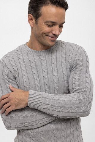 Pull-over Felix Hardy en gris