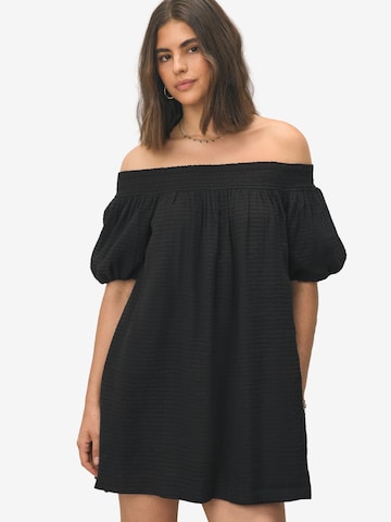 Robe d’été Next en noir : devant
