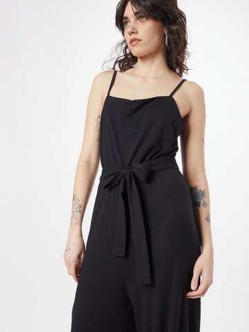 Tuta jumpsuit di minimum in nero