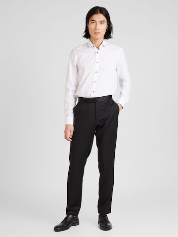 OLYMP Slim Fit Skjorte i hvid