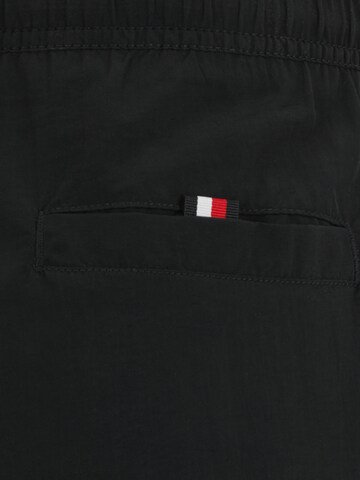 Tommy Hilfiger Underwear Uimashortsit 'MEDIUM DRAWSTRING' värissä musta