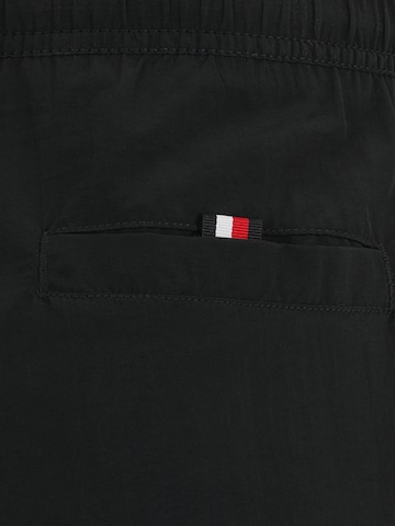 Tommy Hilfiger Underwear Badeshorts 'MEDIUM DRAWSTRING' in Schwarz