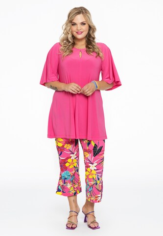 Yoek Tuniek ' Cut-Out ' in Roze