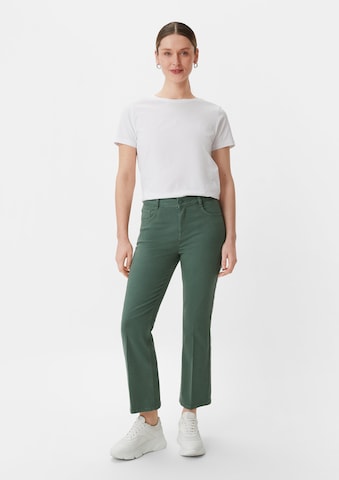 comma casual identity Flared Pleated Pants in Green: front