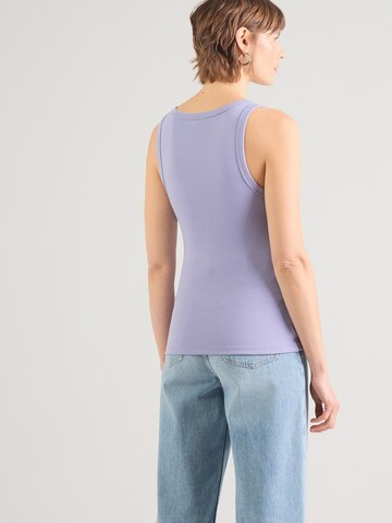HUGO Топ 'Datamia' в лилав