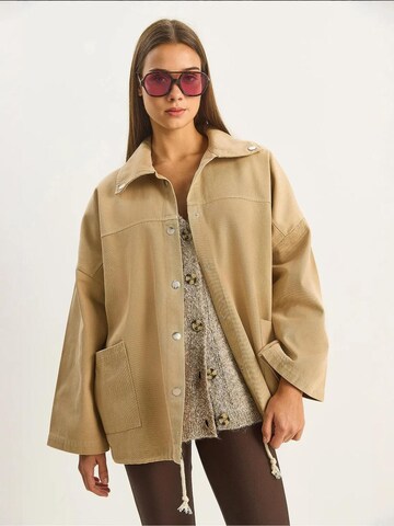 Bianco Lucci Tussenjas in Beige