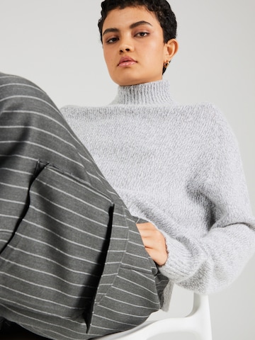 DRYKORN Sweater 'Lyzima' in Grey