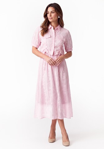 Usha - Vestido em rosa: frente