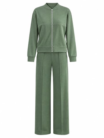 Lady Bersan Leisure suit in Green: front