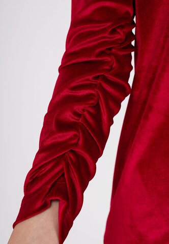 FRESHLIONS Kleid 'Sinah' in Rot