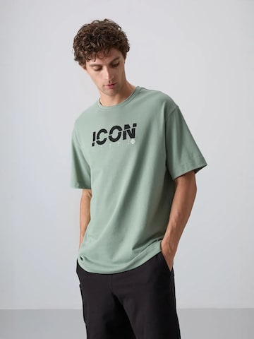 Tommy Life Shirt in Green: front