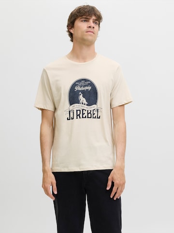JJ Rebel Koszulka 'JREBLASSE' w kolorze beżowy