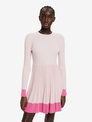 ESPRIT Knitted dress in Pink: front