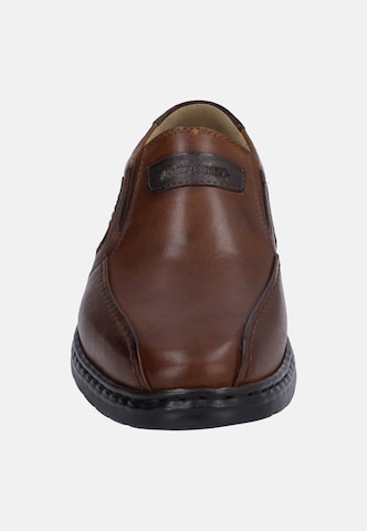 JOSEF SEIBEL Slip-ons 'Alastair 03' in Brown