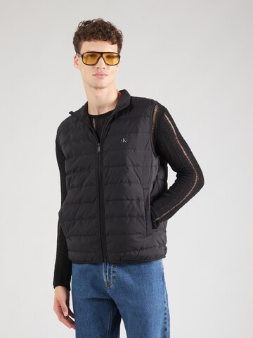 Calvin Klein Jeans - Chaleco en negro: frente