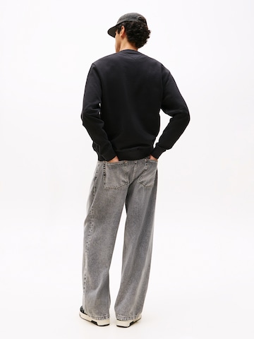 Tommy Jeans Mikina – černá