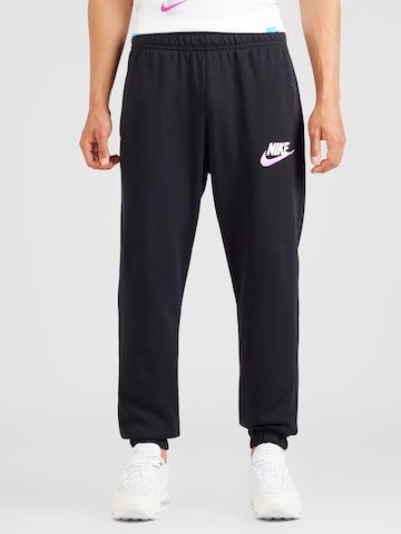 Nike Sportswear Tapered Nadrág - fekete: elől
