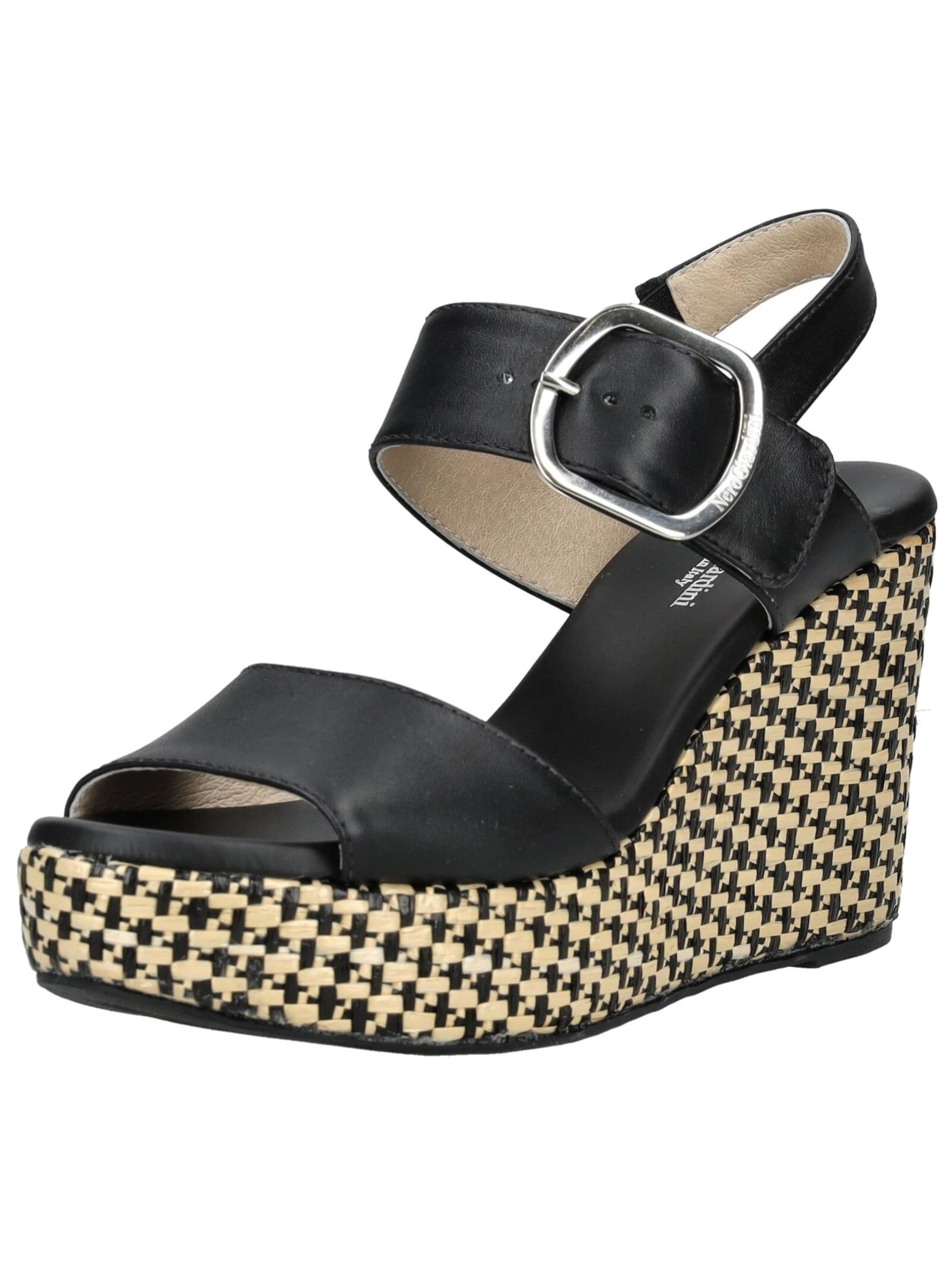 Sandalo di Nero Giardini in nero: frontale