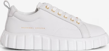 Baskets basses 'BLANCA' HANNIBAL LAGUNA COLLECTION en blanc : devant