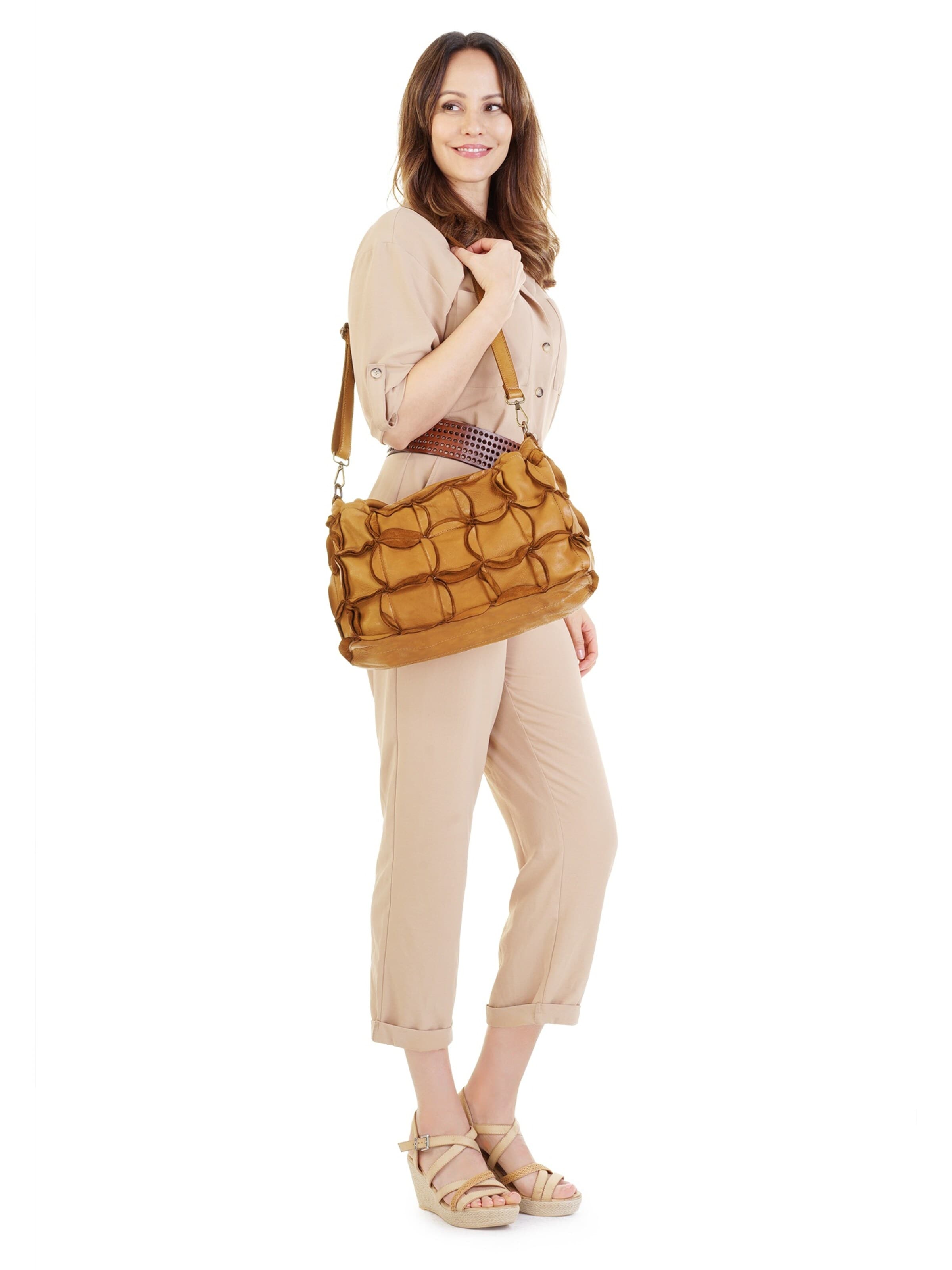 Samantha Look Shopper in Yellow