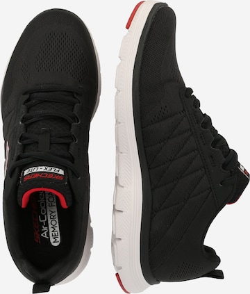 SKECHERS Tenisky – černá