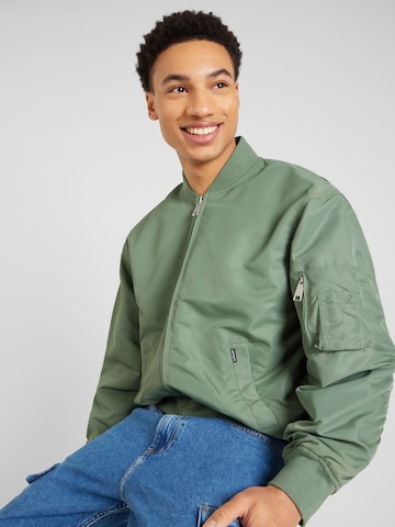 Carhartt WIP Between-season jacket 'Otley' in Green