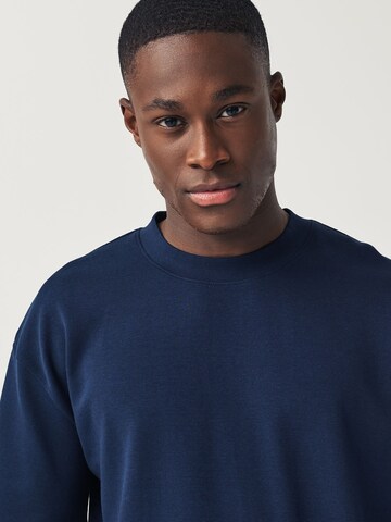Next Shirt in Blue
