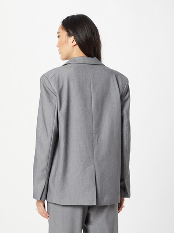 Monki - Blazer em cinzento