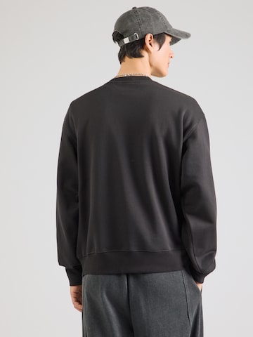 VANS - Sudadera 'LEFT CHEST II' en negro