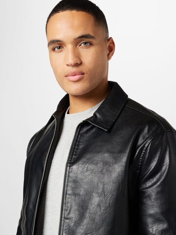 TOPMAN Between-Season Jacket in Black