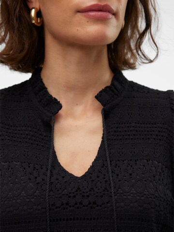 VERO MODA Blouse in Black