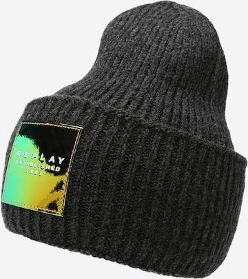 REPLAY Beanie in Grey: front