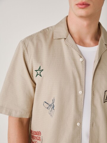 Next Regular Fit Hemd in Beige