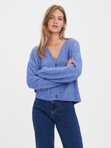 VERO MODA - Cárdigan 'Doffy' en azul: frente