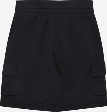 Nike Sportswear - regular Pantalón 'CLUB FLC' en negro