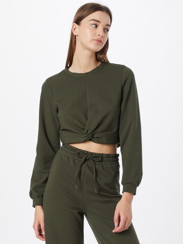 ABOUT YOU Sweatshirt 'Shari' in Green: front