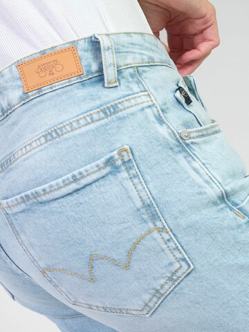 Loosefit Jean Le Temps Des Cerises en bleu
