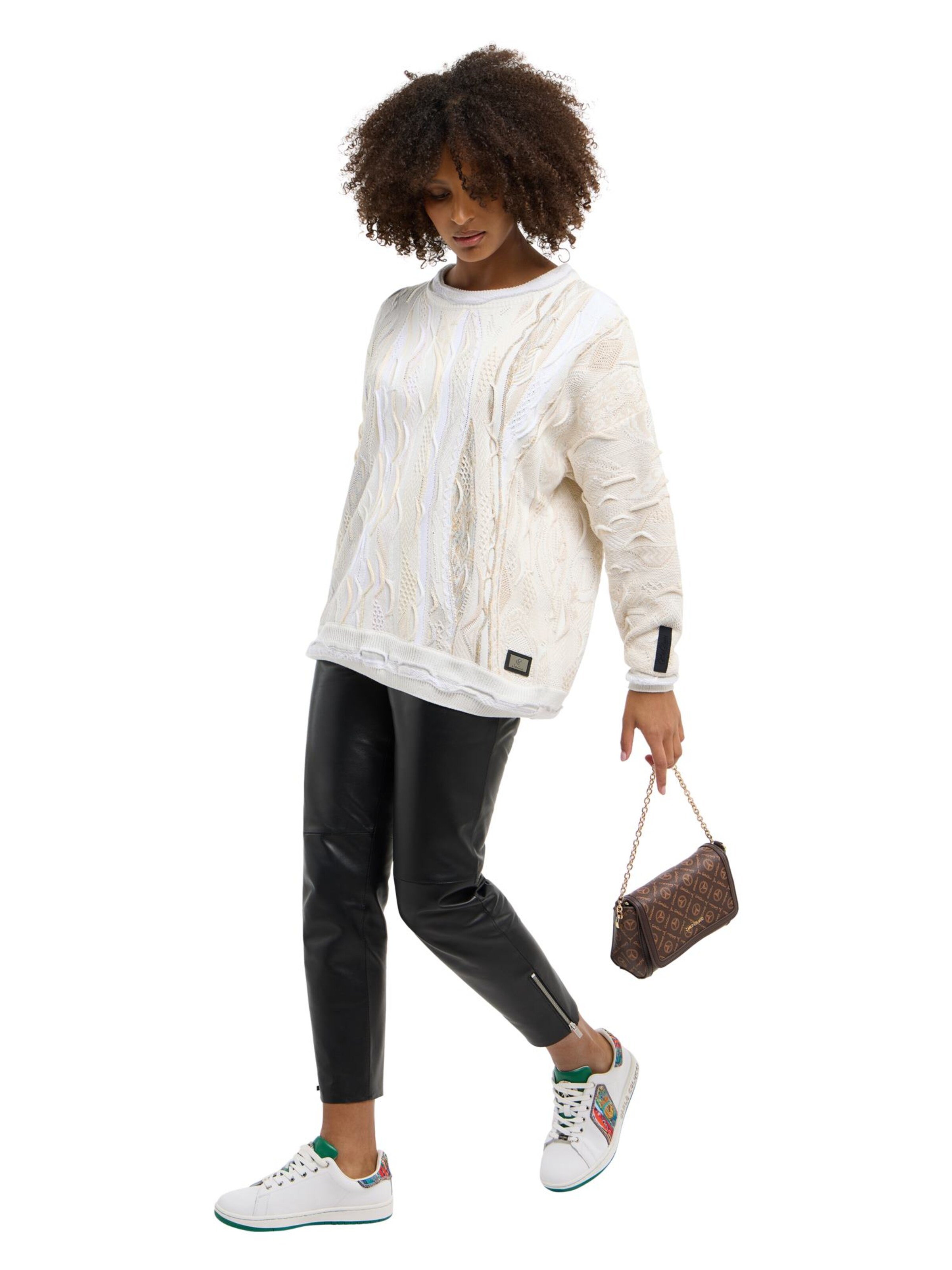 Carlo Colucci Schoudertas 'Delia' in Bruin