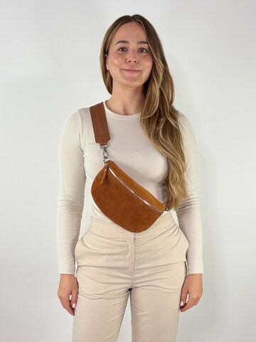 lePelou - Riñonera 'ARIA medium' en marrón