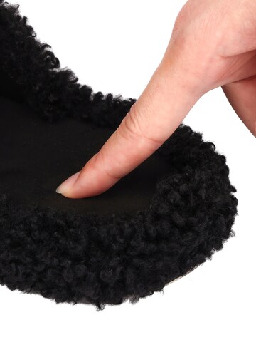 Youecci Slippers in Black