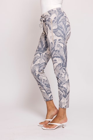 Zhrill Slim fit Pants in Beige